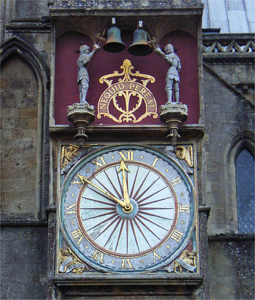 509px-Wells_cathedral_north_clock_(cropped)